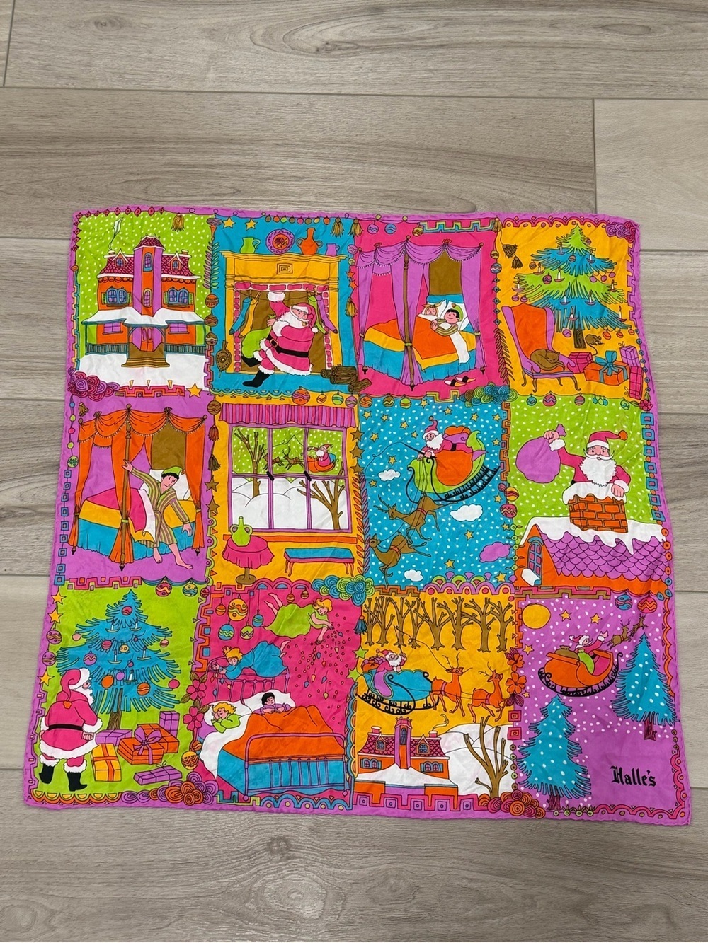 Vintage MOD 60's Glentex PSYCHEDELIC SANTA XMAS Halle's 100% SILK SCARF 30”x30”